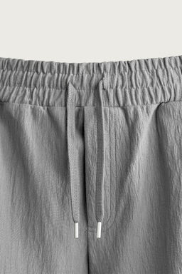 BERMUDA JOGGER ESTRUCTURA / Gris - Zara фото 13