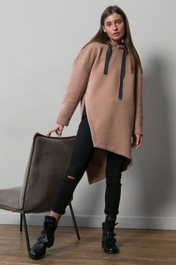 Туника трикотажная теплая с капюшоном из футера бежевая