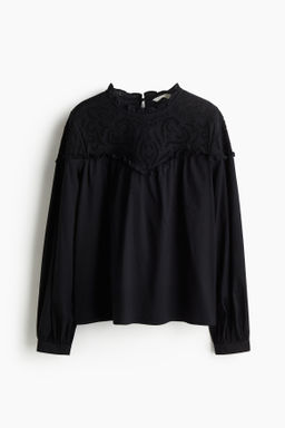 Blusa con bordado ingl?s