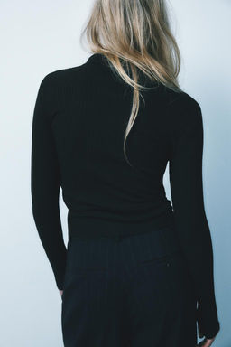 RIBBED POLO NECK T-SHIRT - Zara фото 10