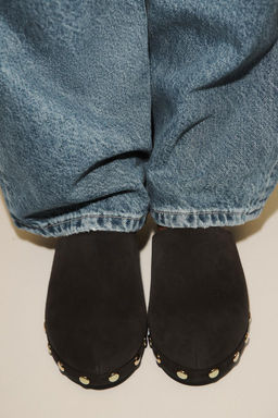 SPLIT SUEDE STUDDED KITTEN CLOGS - Zara фото 2