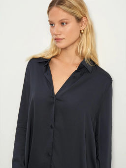 Рубашка однотонная - Emka фото 3