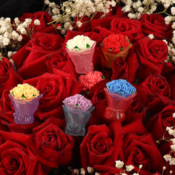 Фигурка мини "Букет роз" 3,2*3,75 см, в ассортименте 9046710