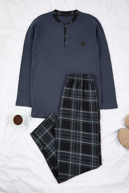 Fume Regular Dugmeli Yaka Ekose Orme Pijama Tak?m? TMNAW26PT00076