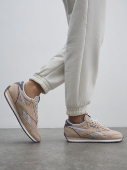 Женские кроссовки REEBOK CLASSIC AZ Артикул 4494390, светло-бежевый