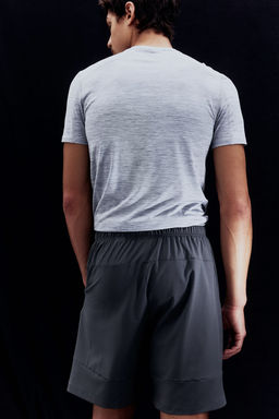 Pantalon corto de entrenamiento en DryMove - H&m фото 11