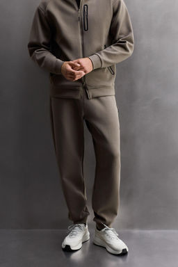 TECHNICAL TROUSERS WITH ZIPS - Zara фото 2