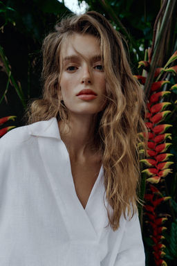 BLUSA CON LINO CUELLO POLO / Blanco - Zara фото 17