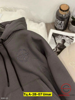 Утепленный костюм с вышивкой