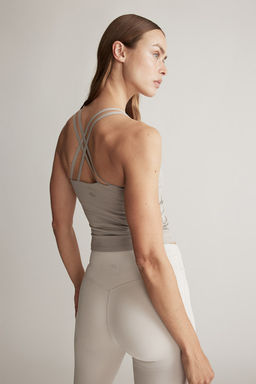 Top de deporte en DryMove con sujetador integrado - H&m фото 5