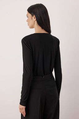 Siyah Dokumlu Dantel Detayl? Kruvaze Sandy C?tc?tl? Body TPRAW26BD00029