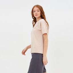 Футболка женская MINAKU REGULAR FIT, бежевая, размер 52