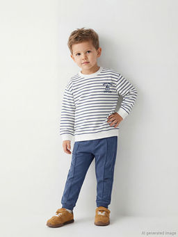 Erkek Bebek ?izgili Sweatshirt ve E?ofman Alt?