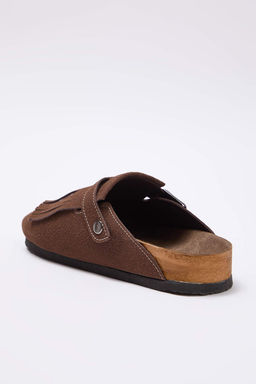 Kahverengi Puskul Detayl? Onu Kapal? Duz Kad?n Sabo Terlik TAKAW26TE00001 - Trendyolmilla фото 4