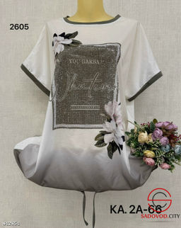 Футболка женская со стразами