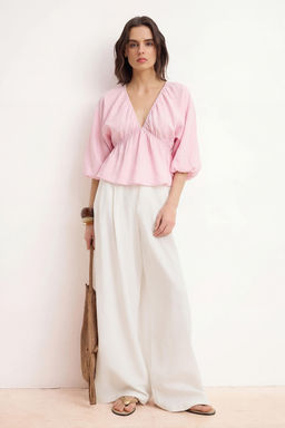 Pembe Lastikli V Yaka Rahat Dokuma Bluz TWOSS26BZ00399