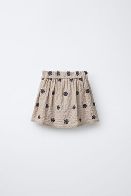 EMBROIDERED TEXTURED SKIRT