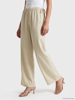 Beli Lastikli Wideleg Kad?n Jean Pantolon