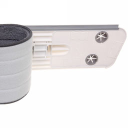 Швабра с распылителем и насадкой из микрофибры