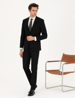 Черный костюм узкого кроя - Cacharel фото 3