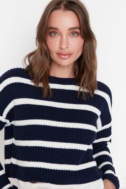Lacivert Crop Basic Cizgili Genis Kal?p Triko Kazak TWOAW23KZ00390