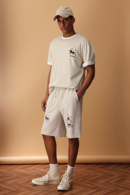 Trendyolmilla Man Ekru Oversize/Genis Kesim Bask?l? Sort & Bermuda TMNSS25SR00051  фото 2