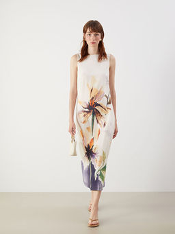 Kay?k Yaka ?i?ekli Elbise