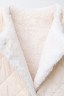 REVERSIBLE FAUX FUR GILET - Zara фото 7