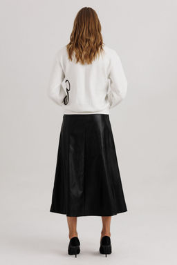 Джемпер Lars Style 1144/1 молочный/черный