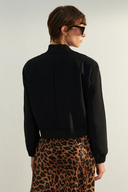 Siyah Premium Bomber Crop Dokuma Ceket TWOAW24CE00047 - Trendyolmilla фото 12