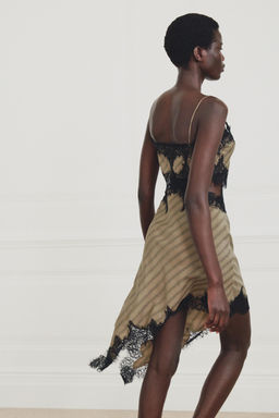 VESTIDO LENCERO CUT OUT ZW COLLECTION / Vis?n - Zara фото 5