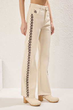 Ekru Nak?sl? Yuksek Bel Wide Leg Jeans TWOSS25JE00212 - Trendyolmilla фото 4