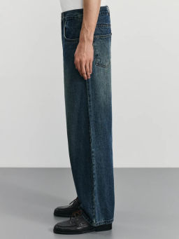 Джинсы relax fit / Zarina