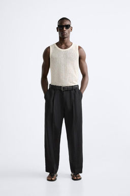 TEXTURED OPEN KNIT TOP