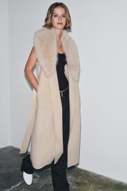 ZW COLLECTION FAUX FUR COLLAR WAISTCOAT