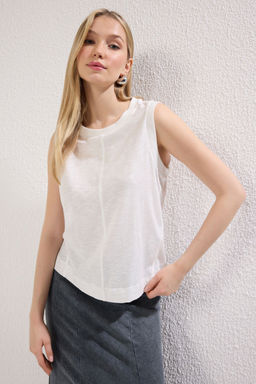Ekru More Sustainable Modall? S?f?r Kol Bisiklet Yaka Regular/Normal Kesim Orme Atlet TWOSS25AL00029