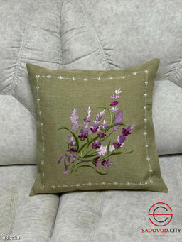 Наволочка с вышивкой из льна