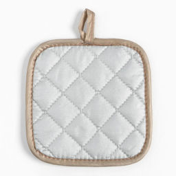 Кухонный набор Доляна. Снежинки: прихватка 17?17 см, варежка 26?16 см, фартук 70?80 см, золотой, 100% п/э