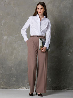 Брюки в полоску