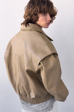 CHAQUETA BOMBER EFECTO PIEL / Piedra - Zara фото 6