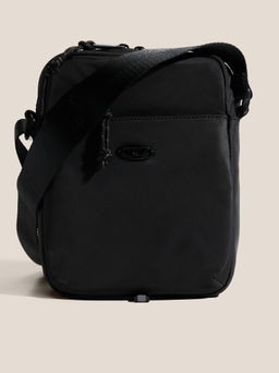 Мужская сумка через плечо DIESEL D-PACK Артикул 4770365, черный