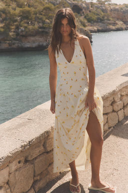 VESTIDO MIDI POPEL?N HALTER FRUTAS / Crudo/Amarillo