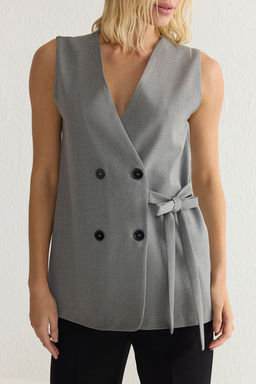 TRENDYOLMILLA Gri Oversize Baglama Detayl? Poliviskon Dokuma Yelek TWOSS25YE00013 фото 4