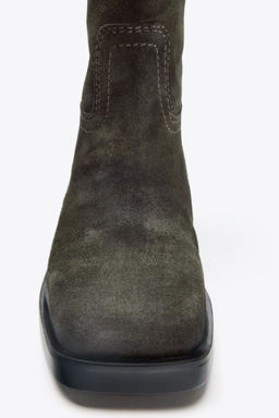SPLIT SUEDE CONTRAST STITCH BOOTS - Zara фото 6