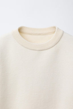 PLAIN KNIT SWEATER