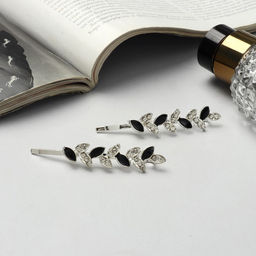 Цена за 2 шт. Невидимки для волос «Аннабелль», набор 2 шт., лепесток чёрный, 6.5 см, серебро