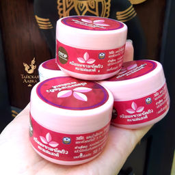 Маска д/лица 100% натуральная с пилинг эффектом 
"Тамаринд и Мед", 60 гр