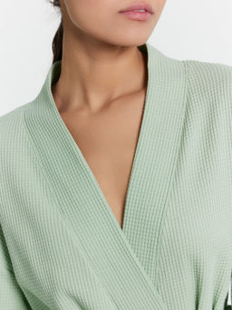 Халат женский зеленый морозная зелень 552272 - Mark formelle фото 4