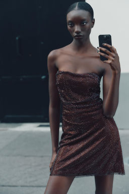 RED STRAPLESS SEQUIN DRESS - Zara фото 2