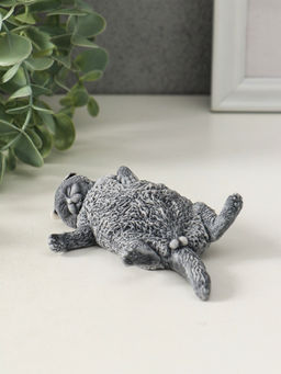 Сувенир "Кот лежит на спине" 3 см